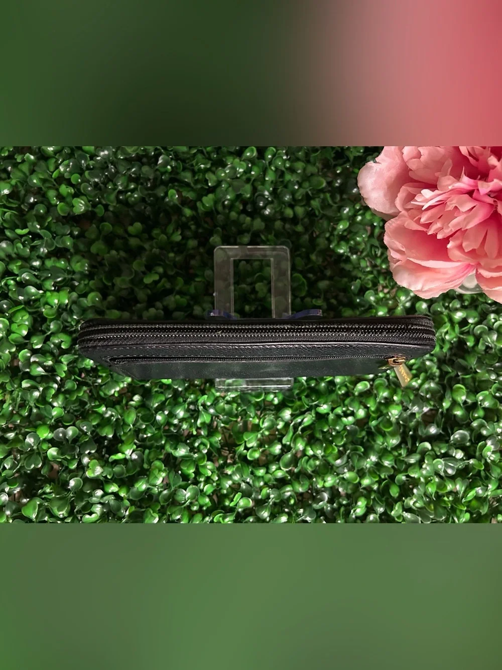 Chanel Black Caviar Leather CC Zip Around Wallet 6 Series w/ Hologram Vintage